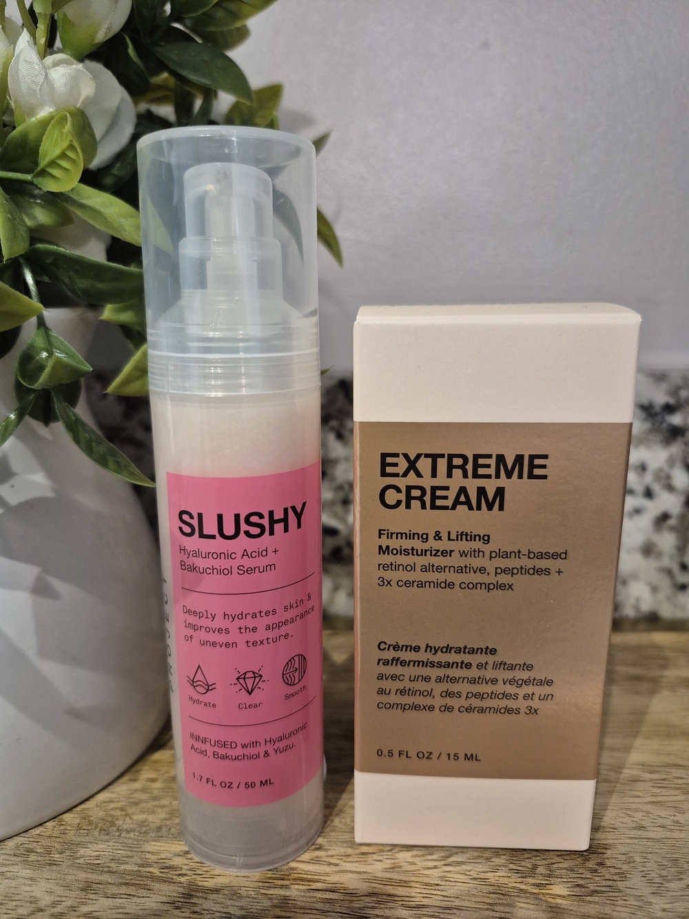 INNBEAUTY PROJECT Slushy Hyaluronic Acid + Bakuchiol Serum